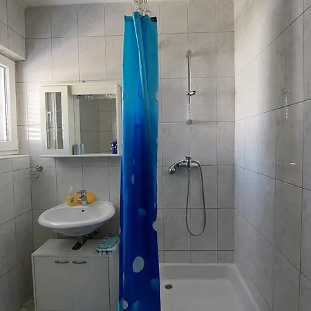 Gardijan Apartment