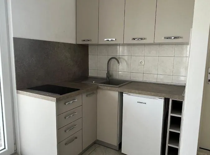 Gardijan Apartment *